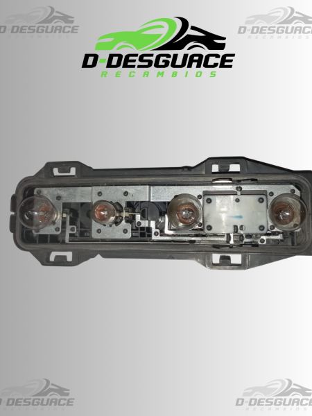 Portalamparas Piloto Trasero 89026938 para Peugeot 307 Break SW 02-05 (Derecho)