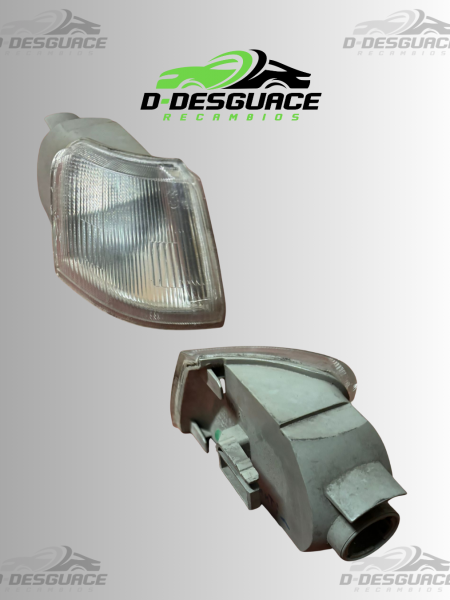 Piloto intermitente Derecho color ámbar para Citroën Xantia (1993–2002).