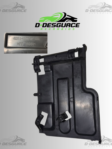Tapa lateral caja batería Ford Ref 4M5110757BB
