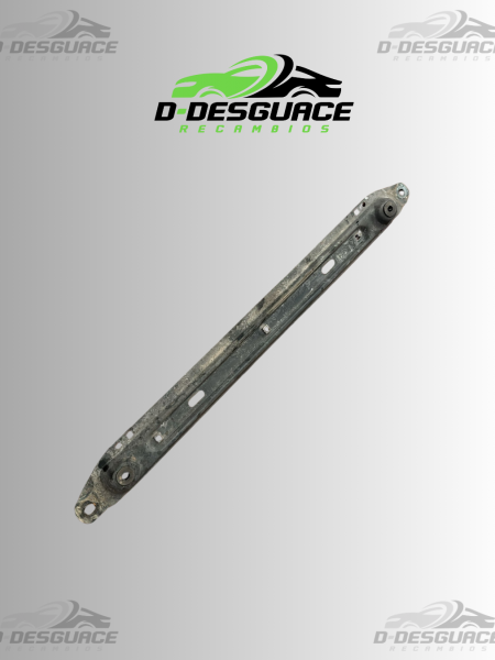 Refuerzo Inferior Radiador Peugeot 308 1.6 HDi (9HX) – Ref. 9658227580