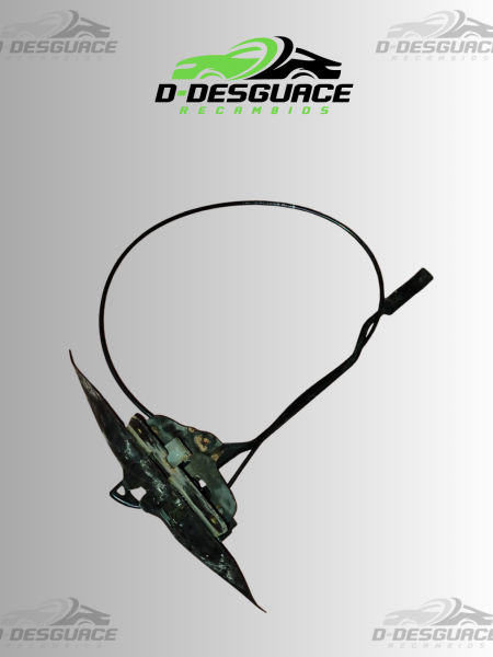 Tapa Cerradura Capó VW Passat 2001–2005 – Ref. 3B0 823 603 C