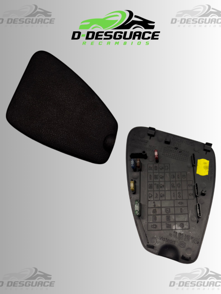 Tapa Fusibles Renault Clio Fase 2 – Ref. 8200071237