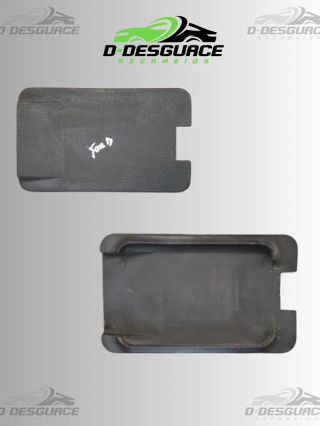 Tapa Interior de Plástico para Mecanismo del Cinturón de Seguridad Ford Transit MK3, MK4 y MK5 (1986–2000) – Referencia 95VBV27756CA