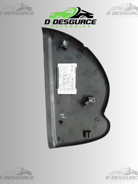 Moldura Extremo Lateral del Salpicadero Volkswagen Passat B5 y B5.5 – Referencia 3B858035