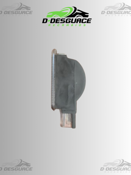 Luz Interior (Plafón de Techo) Volkswagen Passat B3 – Referencia 3B0 847 415 B